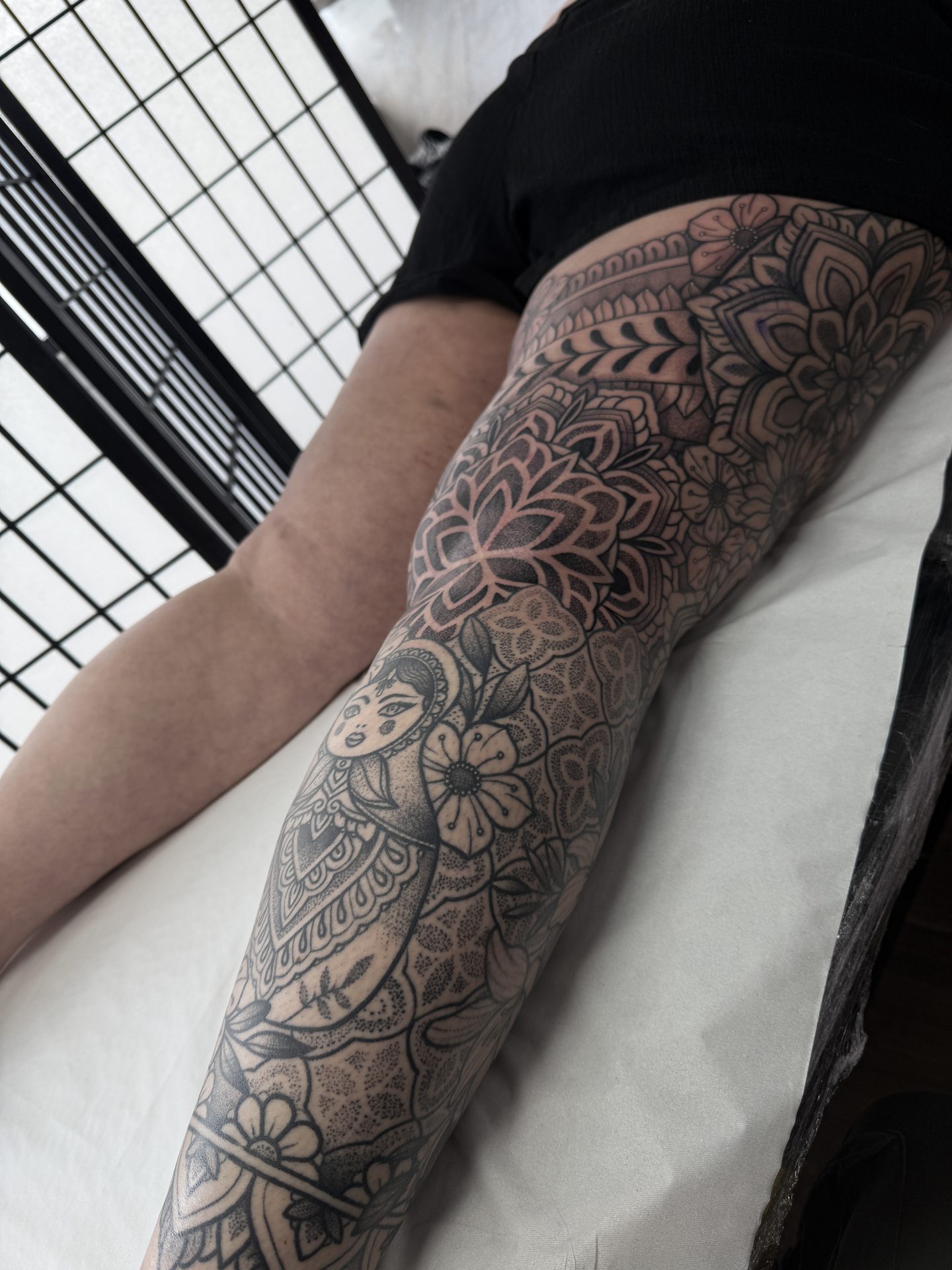 Ornamental dotwork leg sleeve, side view, by Liam Couper